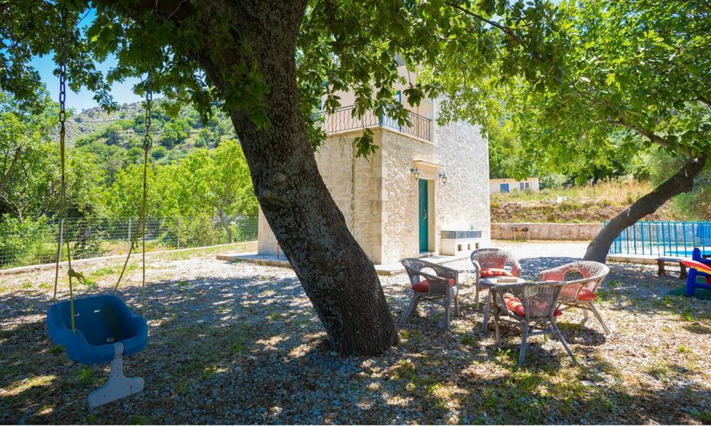 Villa Athina Argyroupoli Ruang foto