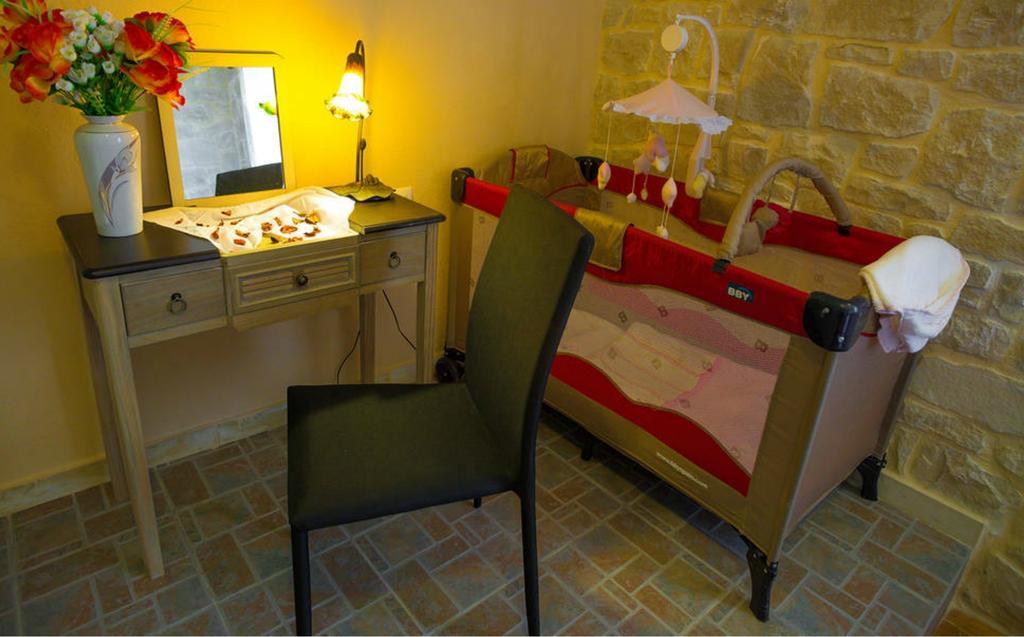 Villa Athina Argyroupoli Ruang foto